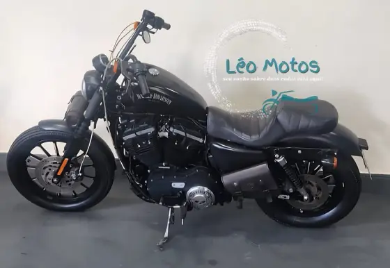 HARLEY-DAVIDSON SPORTSTER IRON 883 HARLEY-DAVIDSON SPORTSTER IRON 883