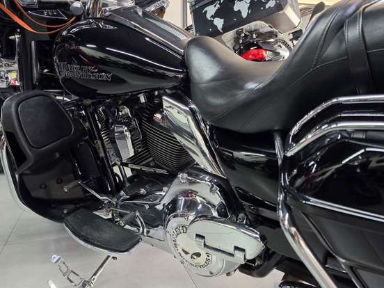 HARLEY-DAVIDSON-ELECTRA GLIDE ULTRA LIMITED HARLEY-DAVIDSON-ELECTRA GLIDE ULTRA LIMITED-2016