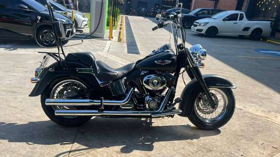 HARLEY-DAVIDSON-SOFTAIL DELUXE-2013