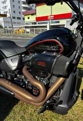 HARLEY-DAVIDSON-SOFTAIL FXDR 114-2019
