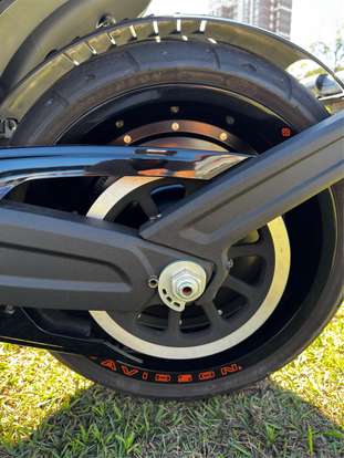 HARLEY-DAVIDSON-SOFTAIL FXDR 114-2019