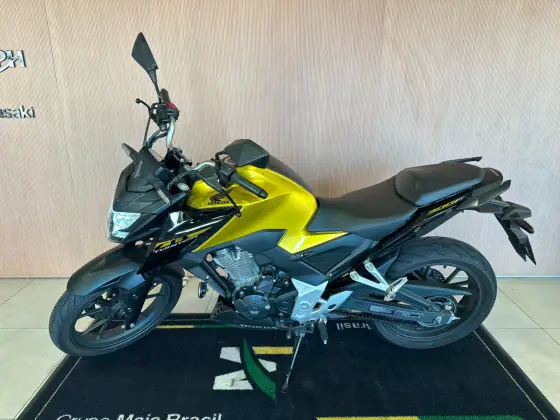 HONDA CB 300F TWISTER CBS HONDA CB 300F TWISTER CBS