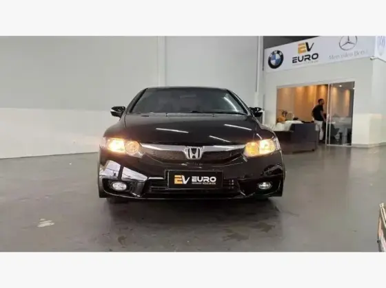 HONDA CIVIC 1.8 LXL SE 16V FLEX 4P AUTOMÁTICO HONDA CIVIC 1.8 LXL SE 16V FLEX 4P AUTOMÁTICO