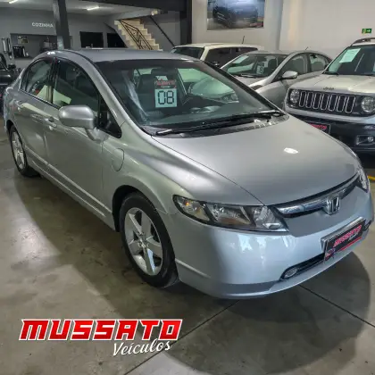 HONDA CIVIC 1.8 LXS 16V FLEX 4P AUTOMÁTICO HONDA CIVIC 1.8 LXS 16V FLEX 4P AUTOMÁTICO