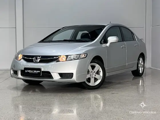 HONDA CIVIC 1.8 LXS 16V FLEX 4P MANUAL HONDA CIVIC 1.8 LXS 16V FLEX 4P MANUAL
