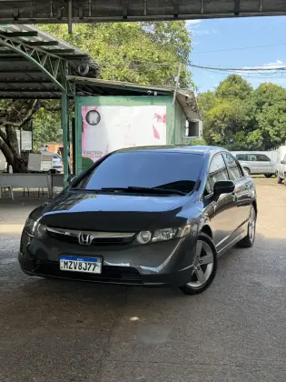 HONDA CIVIC 1.8 LXS 16V FLEX 4P MANUAL HONDA CIVIC 1.8 LXS 16V FLEX 4P MANUAL