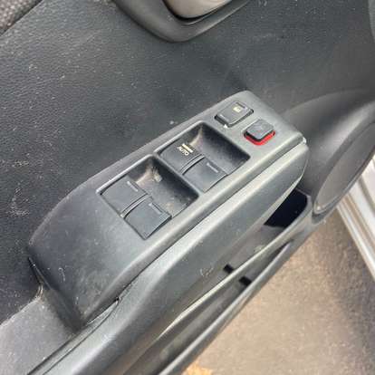 HONDA-FIT-2008