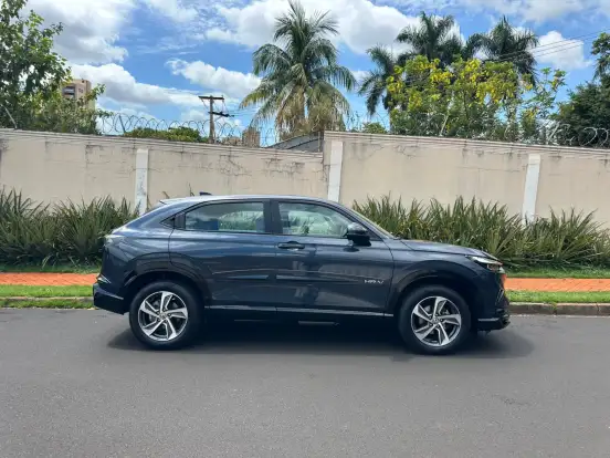 HONDA-HR-V-2023