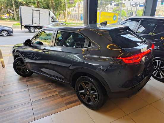 HONDA-HR-V-2024