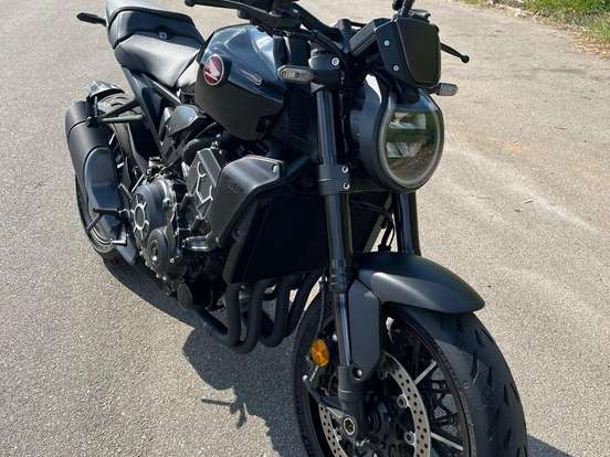 HONDA-CB 1000R BLACK EDITION ABS HONDA-CB 1000R BLACK EDITION ABS-2022