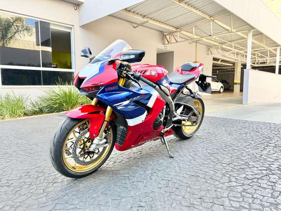 HONDA-CBR 1000RR-R FIREBLADE SP-2023