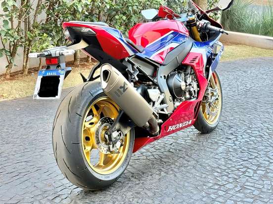 HONDA-CBR 1000RR-R FIREBLADE SP HONDA-CBR 1000RR-R FIREBLADE SP-2023