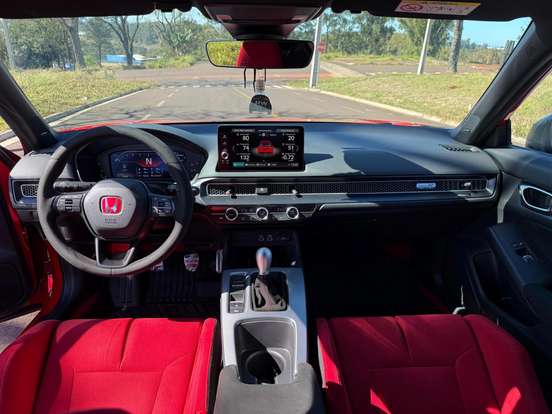 HONDA-CIVIC-2024
