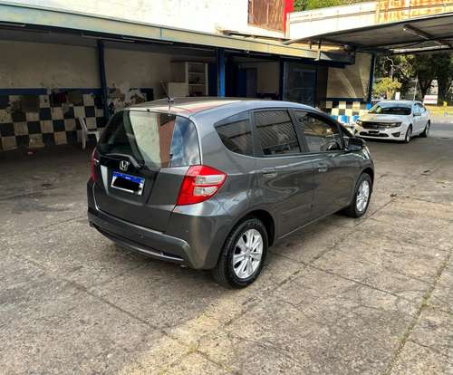 HONDA-FIT-2014