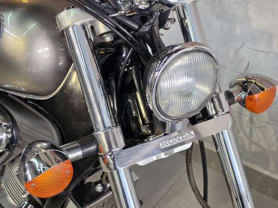 HONDA-SHADOW 600C VT HONDA-SHADOW 600C VT-2001