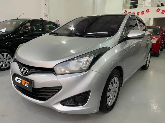 HYUNDAI HB20 1.0 COMFORT 12V FLEX 4P MANUAL HYUNDAI HB20 1.0 COMFORT 12V FLEX 4P MANUAL