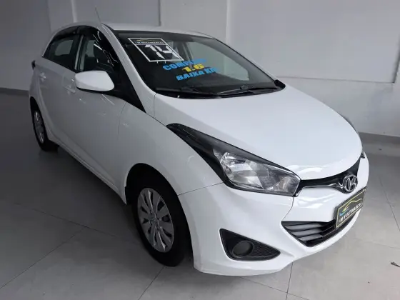 HYUNDAI HB20 1.6 COMFORT 16V FLEX 4P MANUAL HYUNDAI HB20 1.6 COMFORT 16V FLEX 4P MANUAL