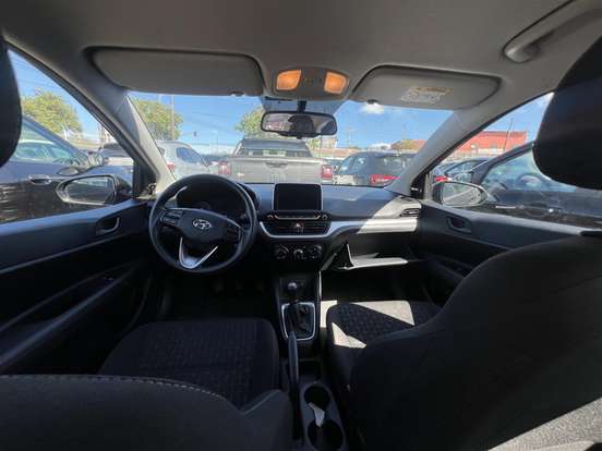 HYUNDAI-HB20-2025