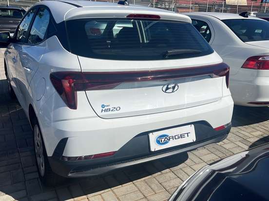 HYUNDAI-HB20-2025