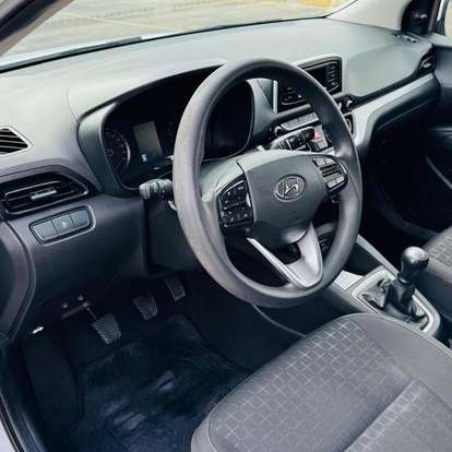 HYUNDAI-HB20-2023
