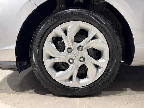 HYUNDAI-HB20S-1.0 12V FLEX COMFORT MANUAL HYUNDAI-HB20S-2025