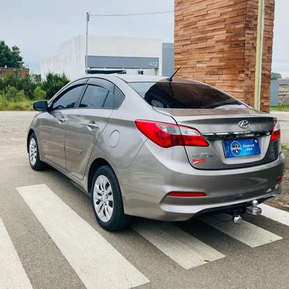 HYUNDAI-HB20S-2016