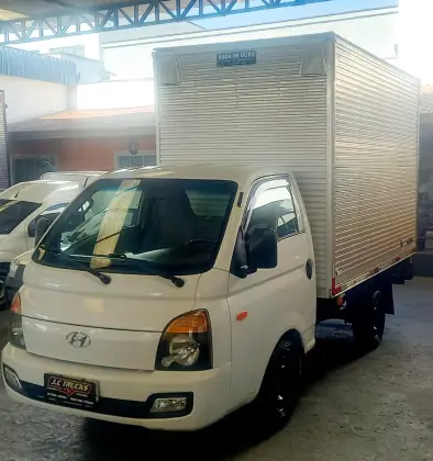 HYUNDAI HR 2.5 LONGO SEM CAÇAMBA 4X2 16V 130CV TURBO INTERCOOLER DIESEL 2P MANUAL HYUNDAI HR 2.5 LONGO SEM CAÇAMBA 4X2 16V 130CV TURBO INTERCOOLER DIESEL 2P MANUAL