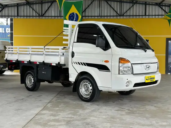 HYUNDAI HR 2.5 TCI LD EXTRA LONGO COM CAÇAMBA 4X2 8V 97CV TURBO INTERCOOLER DIESEL 2P MANUAL HYUNDAI HR 2.5 TCI LD EXTRA LONGO COM CAÇAMBA 4X2 8V 97CV TURBO INTERCOOLER DIESEL 2P MANUAL