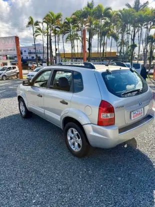 HYUNDAI-TUCSON-2.0 MPFI GL 16V 142CV 2WD GASOLINA 4P MANUAL HYUNDAI-TUCSON-2011