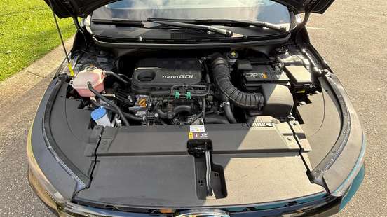 HYUNDAI-HB20-2023
