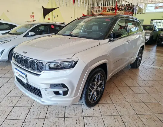 JEEP COMMANDER 1.3 T270 TURBO FLEX OVERLAND AT6 JEEP COMMANDER 1.3 T270 TURBO FLEX OVERLAND AT6