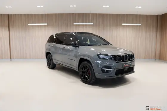 JEEP COMMANDER 2.0 HURRICANE 4 TURBO GASOLINA BLACKHAWK AT9 JEEP COMMANDER 2.0 HURRICANE 4 TURBO GASOLINA BLACKHAWK AT9