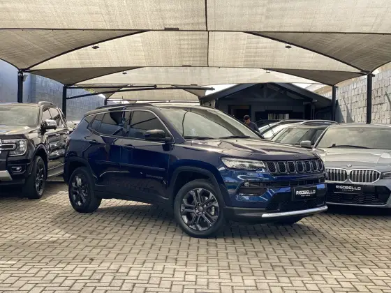 JEEP COMPASS 1.3 T270 TURBO FLEX LONGITUDE AT6 JEEP COMPASS 1.3 T270 TURBO FLEX LONGITUDE AT6