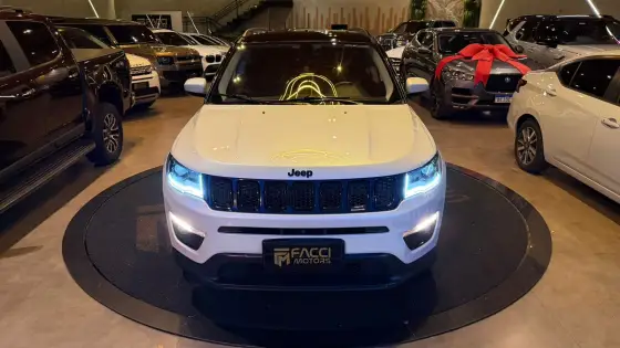 JEEP COMPASS 2.0 16V FLEX NIGHT EAGLE AUTOMÁTICO JEEP COMPASS 2.0 16V FLEX NIGHT EAGLE AUTOMÁTICO