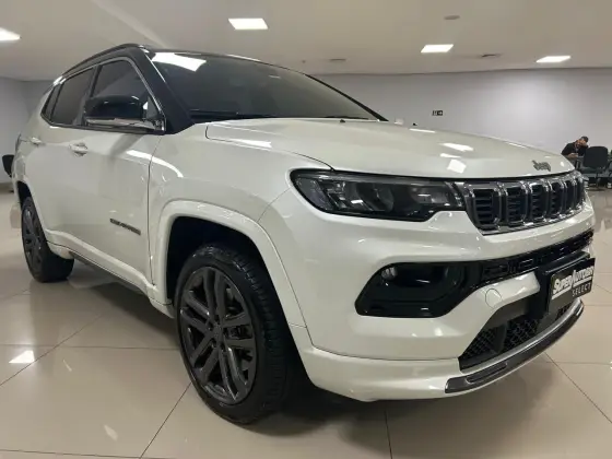 JEEP COMPASS 2.0 HURRICANE 4 TURBO GASOLINA OVERLAND AT9 JEEP COMPASS 2.0 HURRICANE 4 TURBO GASOLINA OVERLAND AT9