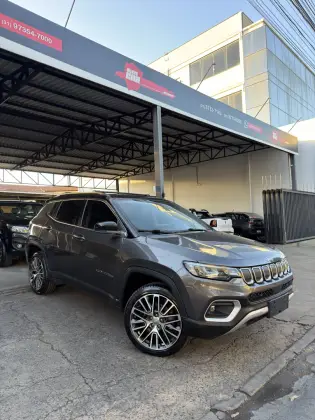 JEEP COMPASS 2.0 TD350 TURBO DIESEL LIMITED AT9 JEEP COMPASS 2.0 TD350 TURBO DIESEL LIMITED AT9