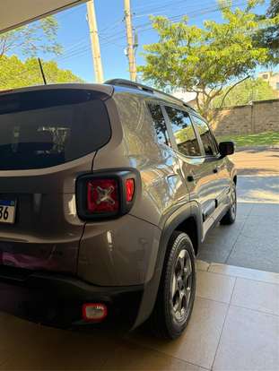 JEEP-RENEGADE-2021