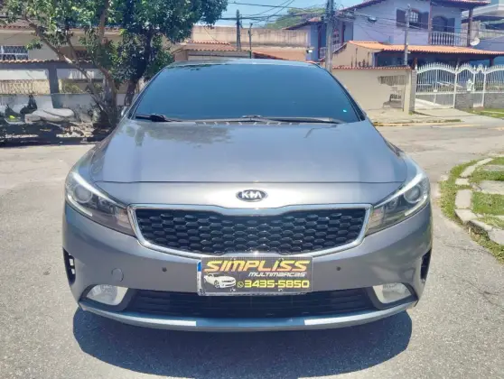 KIA CERATO 1.6 SX 16V FLEX 4P AUTOMÁTICO KIA CERATO 1.6 SX 16V FLEX 4P AUTOMÁTICO