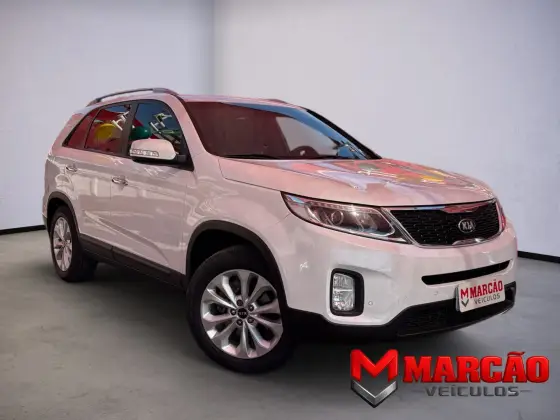 KIA SORENTO 2.4 S.263 4X2 16V GASOLINA 4P AUTOMÁTICO KIA SORENTO 2.4 S.263 4X2 16V GASOLINA 4P AUTOMÁTICO
