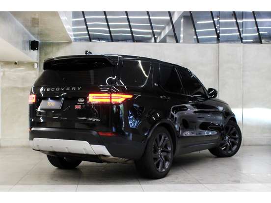 LAND ROVER-DISCOVERY-3.0 V6 TD6 DIESEL HSE 4WD AUTOMÁTICO LAND ROVER-DISCOVERY-2019
