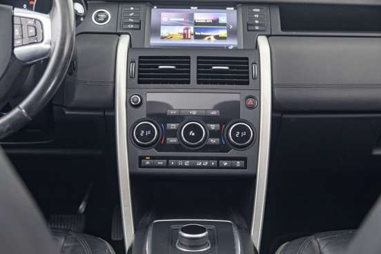 LAND ROVER-DISCOVERY SPORT-2017