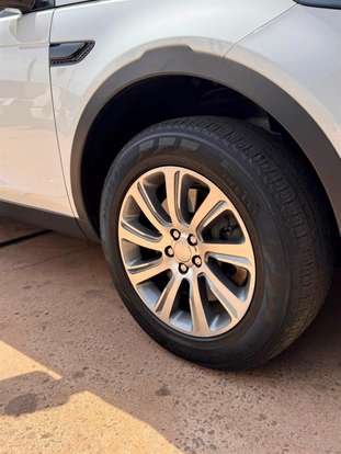 LAND ROVER-DISCOVERY SPORT-2019