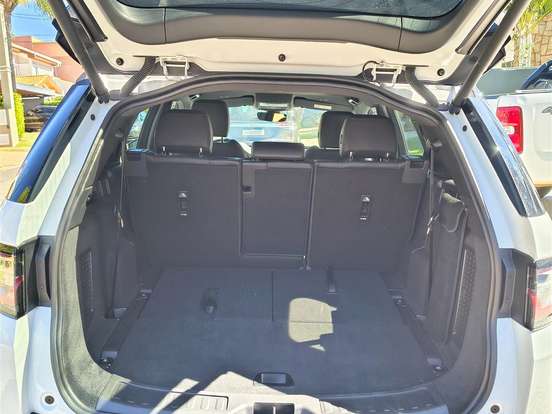 LAND ROVER-DISCOVERY SPORT-2.0 P250 TURBO FLEX R-DYNAMIC SE AUTOMÁTICO LAND ROVER-DISCOVERY SPORT-2023