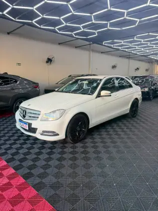 MERCEDES-BENZ C 180 1.8 CGI CLASSIC 16V TURBO GASOLINA 4P AUTOMÁTICO
