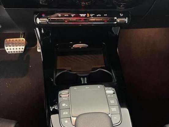 MERCEDES-BENZ-CLA 250-2.0 CGI GASOLINA 7G-DCT MERCEDES-BENZ-CLA 250-2022