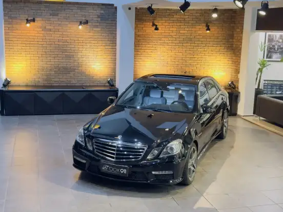 MERCEDES-BENZ-E 63 AMG-5.5 V8 32V BI-TURBO GASOLINA 4P AUTOMÁTICO MERCEDES-BENZ-E 63 AMG-2011