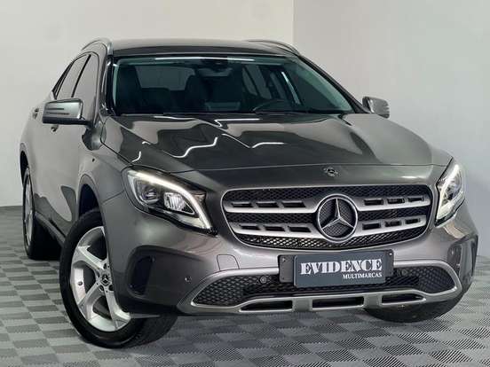 MERCEDES-BENZ-GLA 200-1.6 CGI FLEX ADVANCE 7G-DCT MERCEDES-BENZ-GLA 200-2019