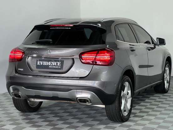 MERCEDES-BENZ-GLA 200-1.6 CGI FLEX ADVANCE 7G-DCT MERCEDES-BENZ-GLA 200-2019