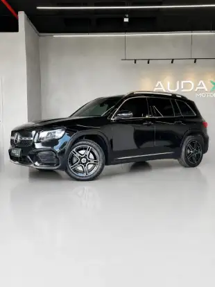 MERCEDES-BENZ-GLB 220-2024