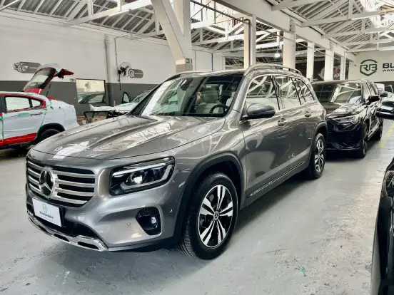 MERCEDES-BENZ-GLB 220-2025